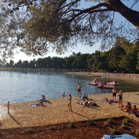 App Mirjana Appartement Novigrad Istria Buitenkant foto